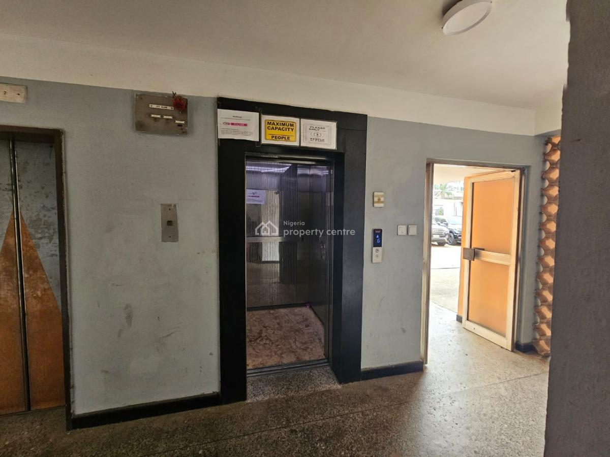 3 Bedroom Fully Serviced Apartment with Bq, Elevator, Ample Parking Et, Old Ikoyi, Ikoyi, Lagos, Flat / Apartment for Sale
