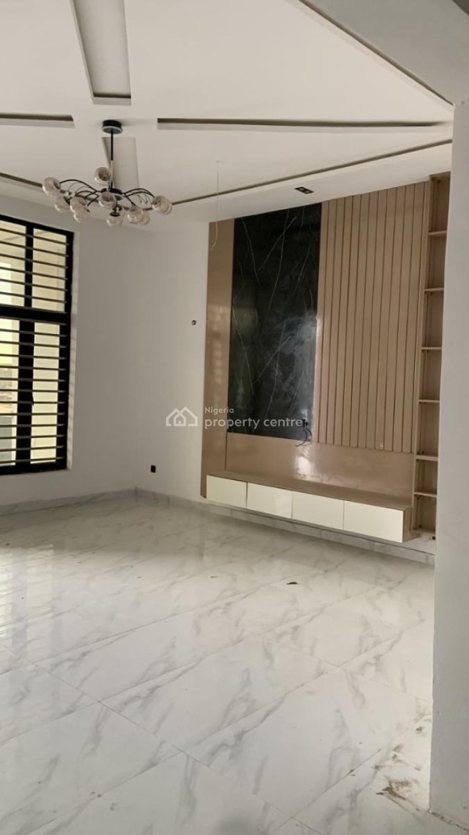 Luxury 3 Bedroom, Ikota, Lekki, Lagos, Terraced Duplex for Sale