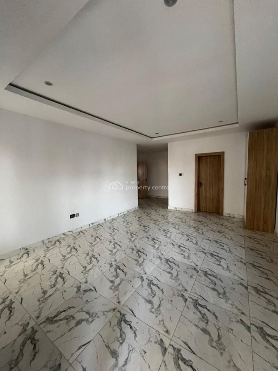 Luxury Newly 3 Bedroom Penthouse with Bq + Swimming Pool + Gym, Lekki Road, Lekki Phase 1, Lekki, Lagos, Flat / Apartment for Rent