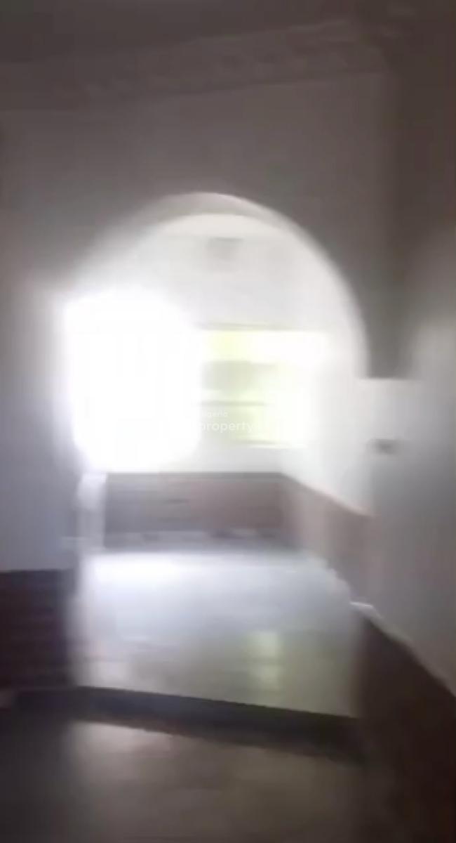 2 Bedroom Flat, Adams Estate, Cement, Agege, Lagos, Flat / Apartment for Rent