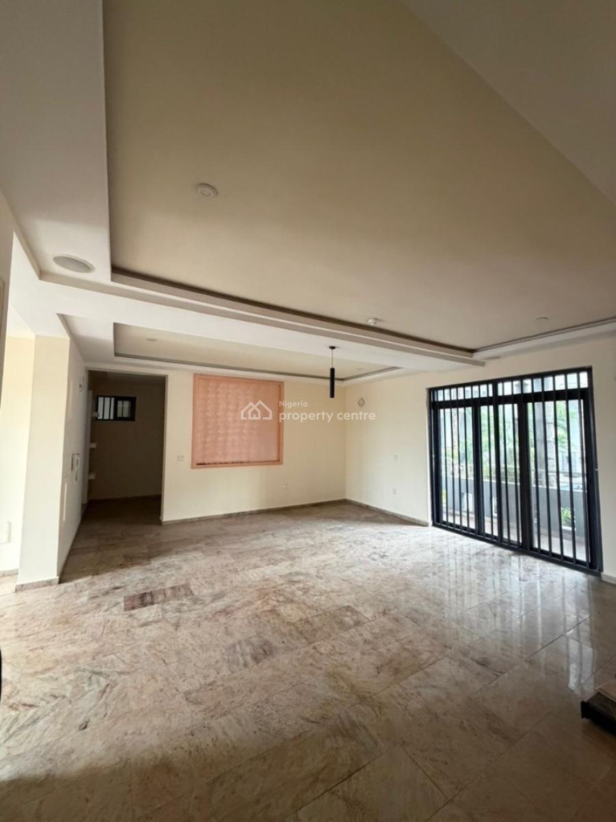 Spacious 3bed Apartment, Off Admiralty Way, Lekki Phase 1, Lekki Phase 1, Lekki, Lagos, House for Rent