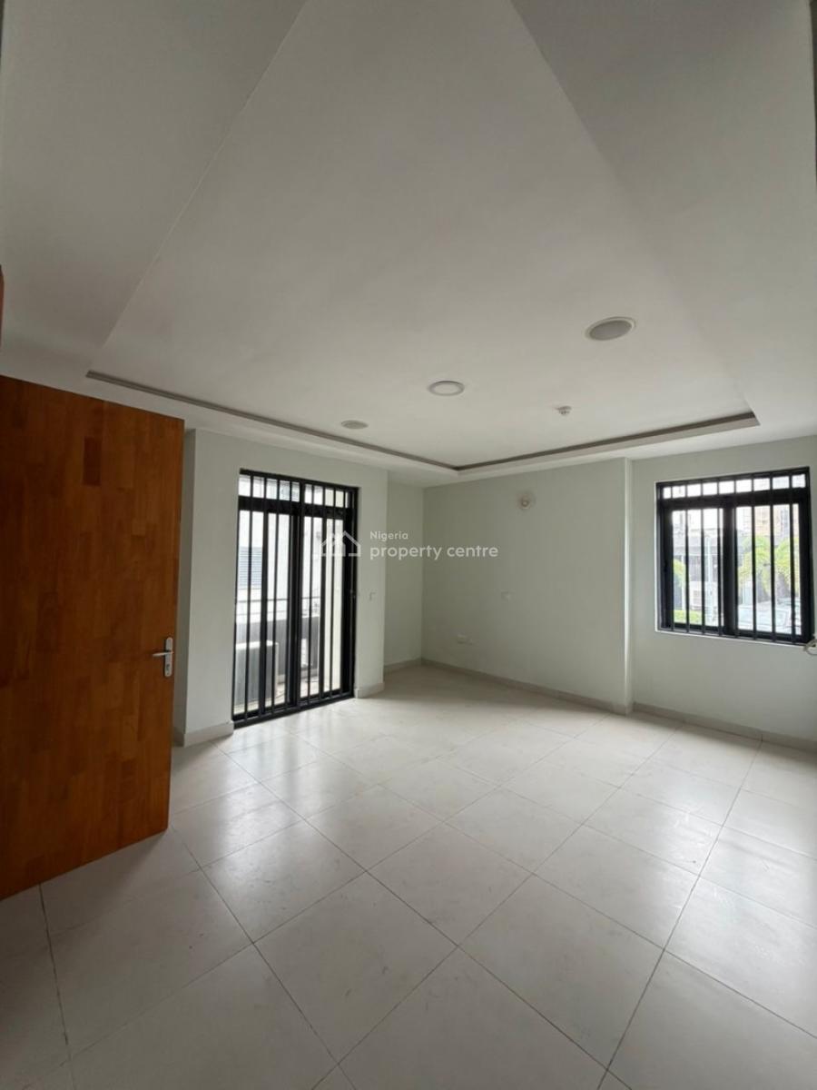 Spacious 3bed Apartment, Off Admiralty Way, Lekki Phase 1, Lekki Phase 1, Lekki, Lagos, House for Rent