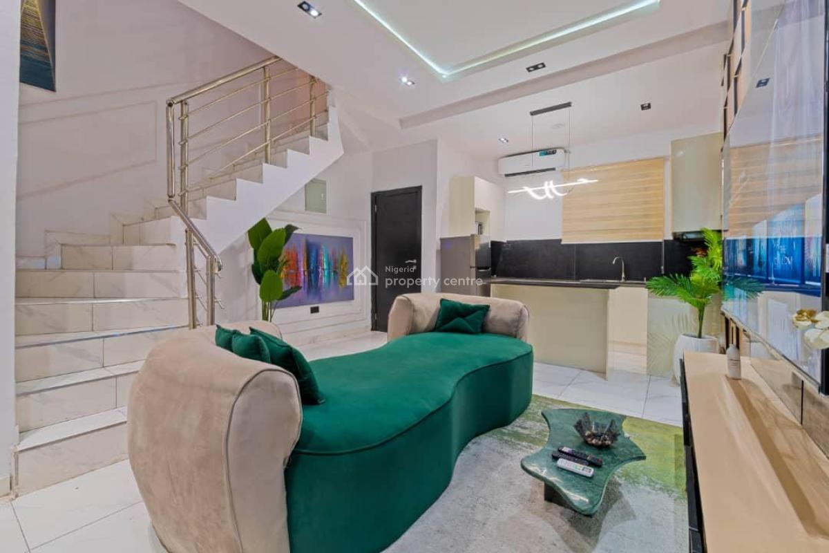 Luxury Furnished & Serviced 1-bedroom Maisonette., No. 3c General Ogomudia Road., Lekki, Lagos, Flat / Apartment for Rent