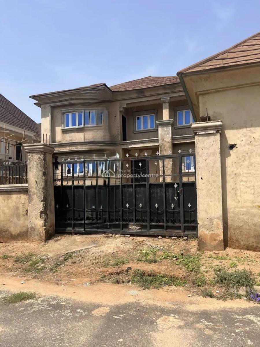Luxury 4 Bedroom Duplex Cacas with Excellent Facilities in Lugbe -abuj, Lugbe District. Abuja - Nigeria., Sabon Lugbe, Lugbe District, Abuja, Detached Duplex for Sale