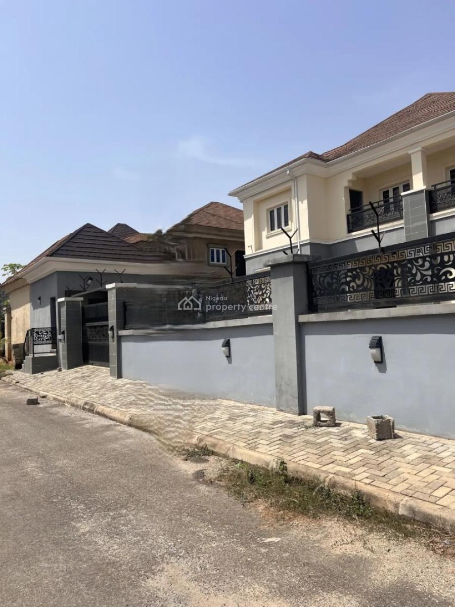 Luxury 4 Bedroom Duplex with Excellent Facilities in Lugbe -abuja, Lugbe District. Abuja - Nigeria., Sabon Lugbe, Lugbe District, Abuja, Detached Duplex for Sale