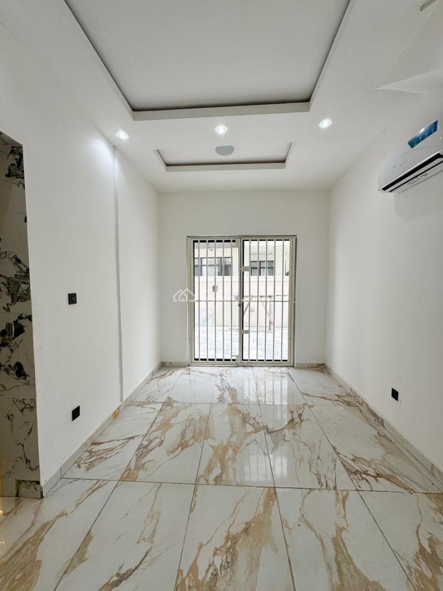 Aesthetically Pleasing 6 Bedroom Duplex with 2bq, Lekki Phase 1, Lekki, Lagos, Detached Duplex for Sale