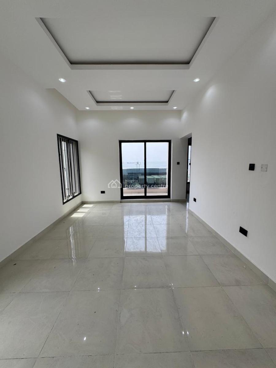 Aesthetically Pleasing 6 Bedroom Duplex with 2bq, Lekki Phase 1, Lekki, Lagos, Detached Duplex for Sale