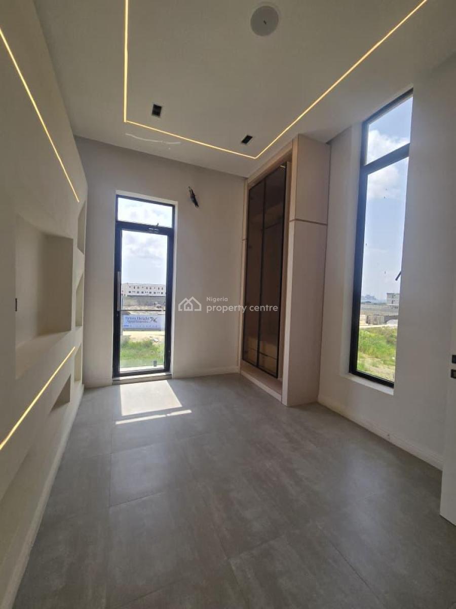Enormous 5bedroom Duplex with a Bq,pool,cinema Within a Serene Environ, Lekki Phase 1, Lekki, Lagos, House for Sale