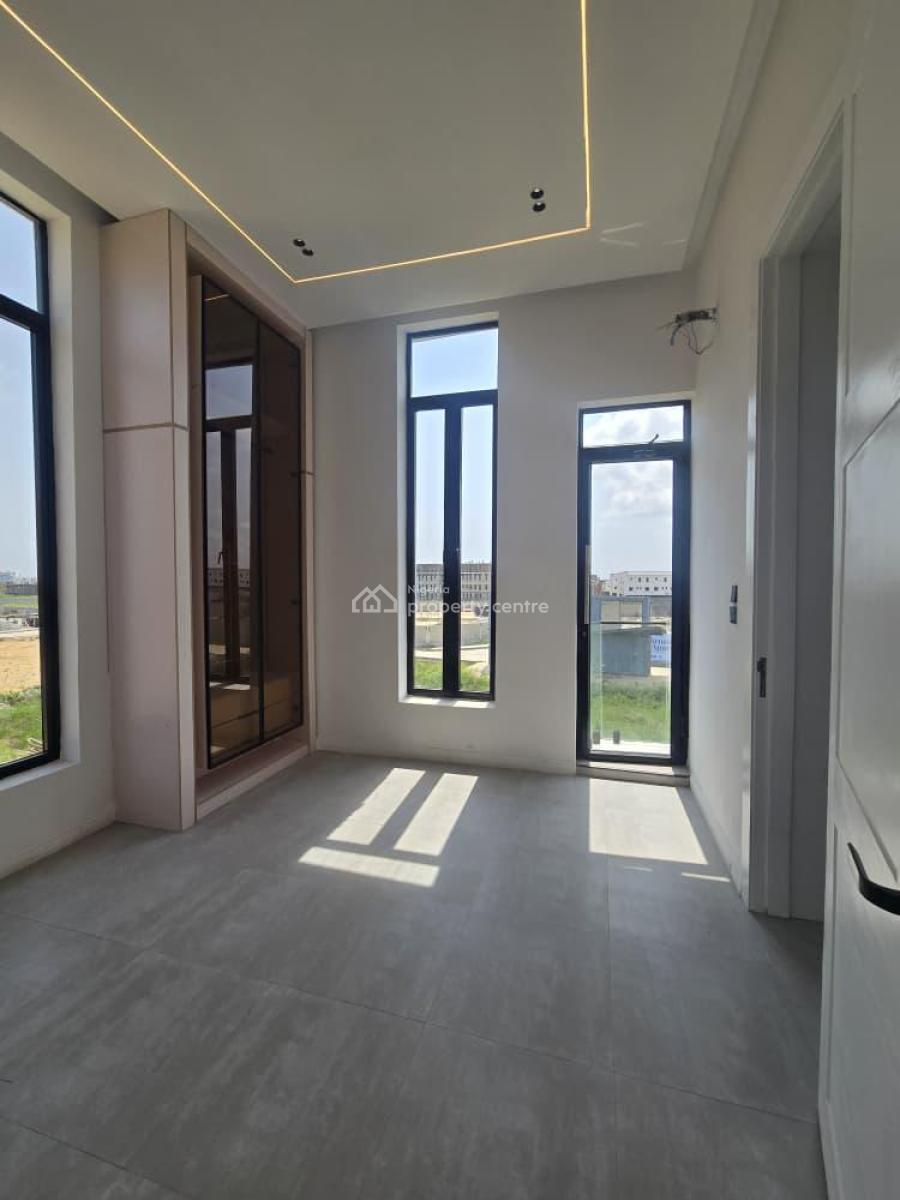 Enormous 5bedroom Duplex with a Bq,pool,cinema Within a Serene Environ, Lekki Phase 1, Lekki, Lagos, House for Sale