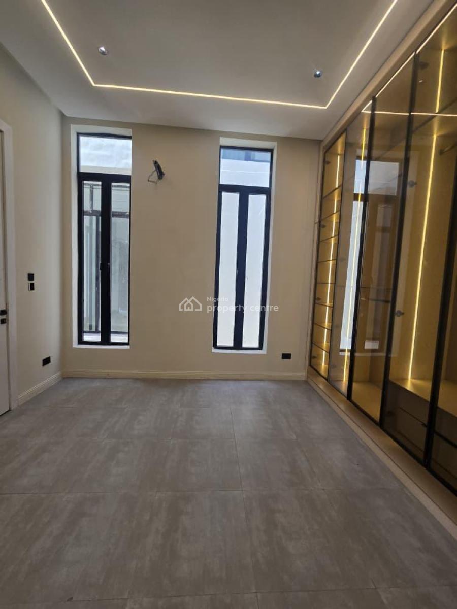 Enormous 5bedroom Duplex with a Bq,pool,cinema Within a Serene Environ, Lekki Phase 1, Lekki, Lagos, House for Sale