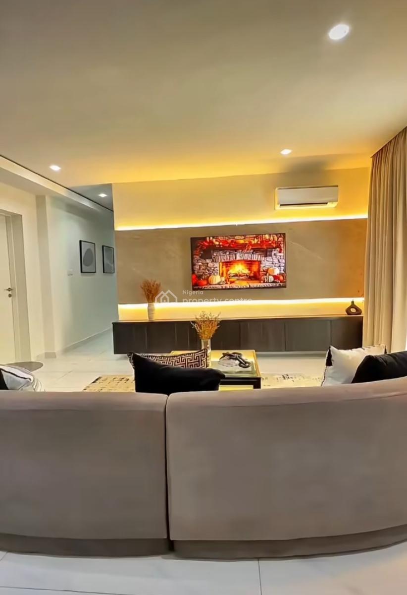Tastefully Furnished and Serviced 3 Bedroom En-suite Flat, Lekki Phase 1, Lekki, Lagos, Flat / Apartment for Rent