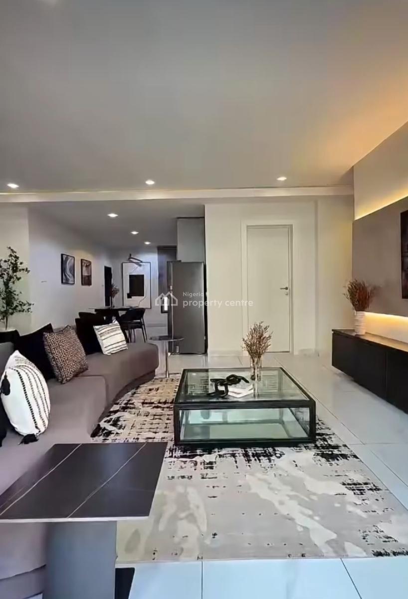 Tastefully Furnished and Serviced 3 Bedroom En-suite Flat, Lekki Phase 1, Lekki, Lagos, Flat / Apartment for Rent