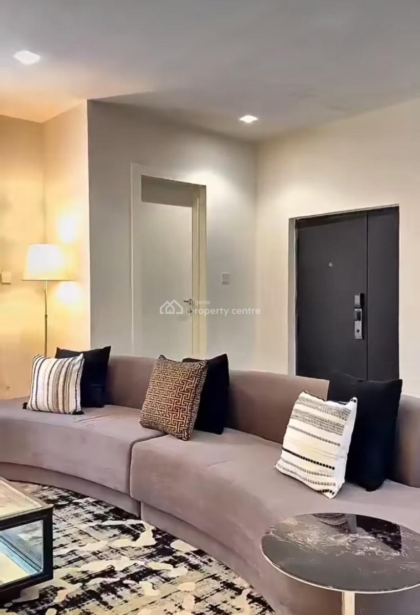 Tastefully Furnished and Serviced 3 Bedroom En-suite Flat, Lekki Phase 1, Lekki, Lagos, Flat / Apartment for Rent