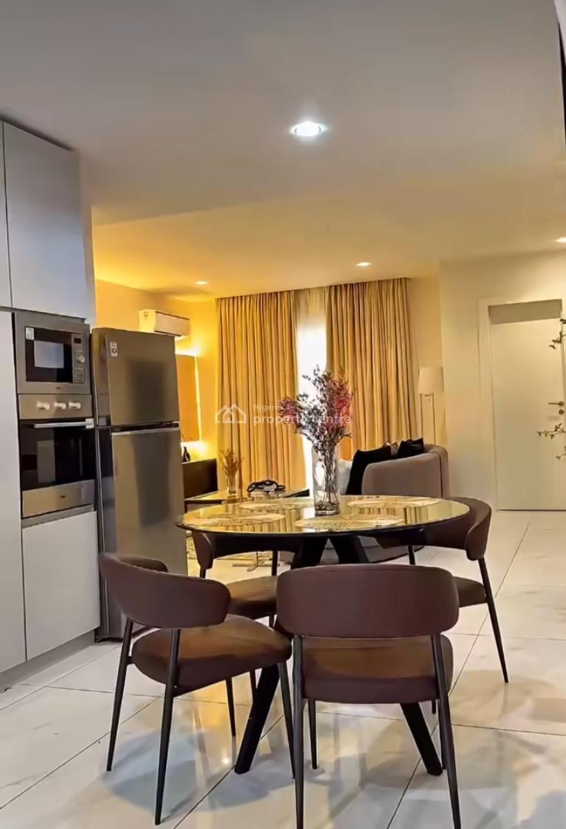 Tastefully Furnished and Serviced 3 Bedroom En-suite Flat, Lekki Phase 1, Lekki, Lagos, Flat / Apartment for Rent