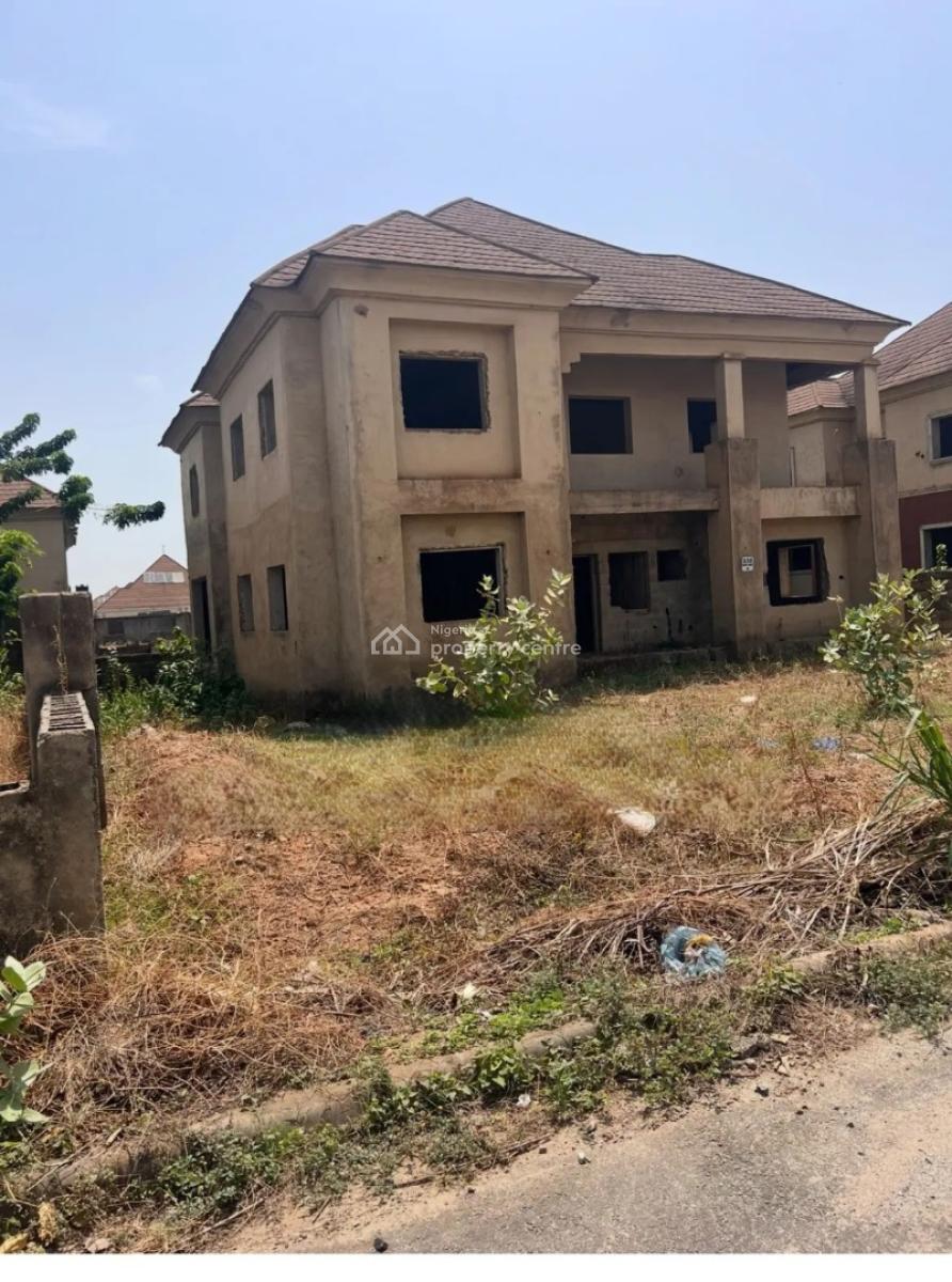 Luxury 4 Bedroom Duplex Cacas with Excellent Facilities in Lugbe -abuj, Lugbe District. Abuja - Nigeria., Sabon Lugbe, Lugbe District, Abuja, Detached Duplex for Sale