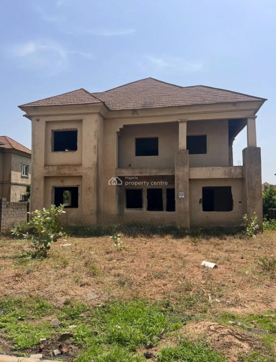 Luxury 4 Bedroom Duplex Cacas with Excellent Facilities in Lugbe -abuj, Lugbe District. Abuja - Nigeria., Sabon Lugbe, Lugbe District, Abuja, Detached Duplex for Sale