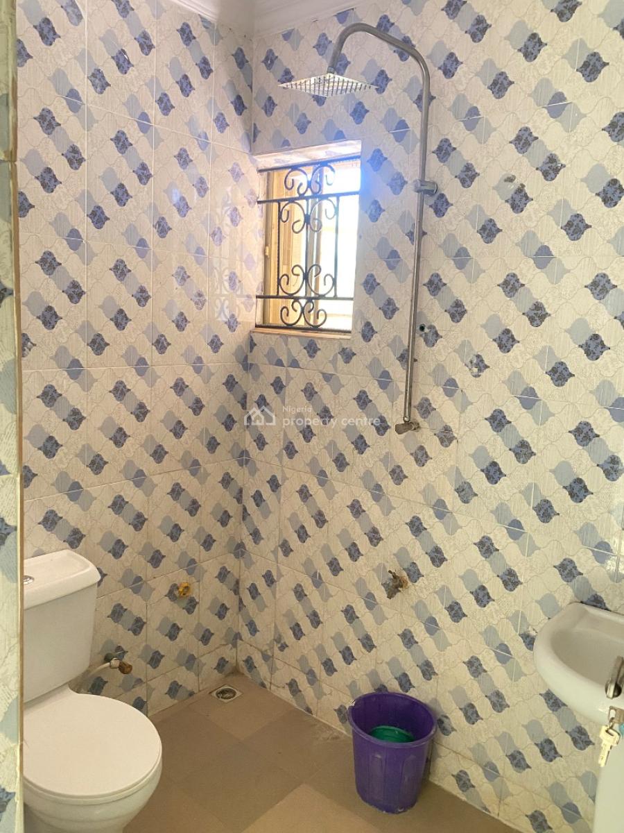Furnished Studio Room in Akobo, 4 Lantana Road, Off Alao Akala Way., Akobo, Ibadan, Oyo, Semi-detached Duplex for Rent