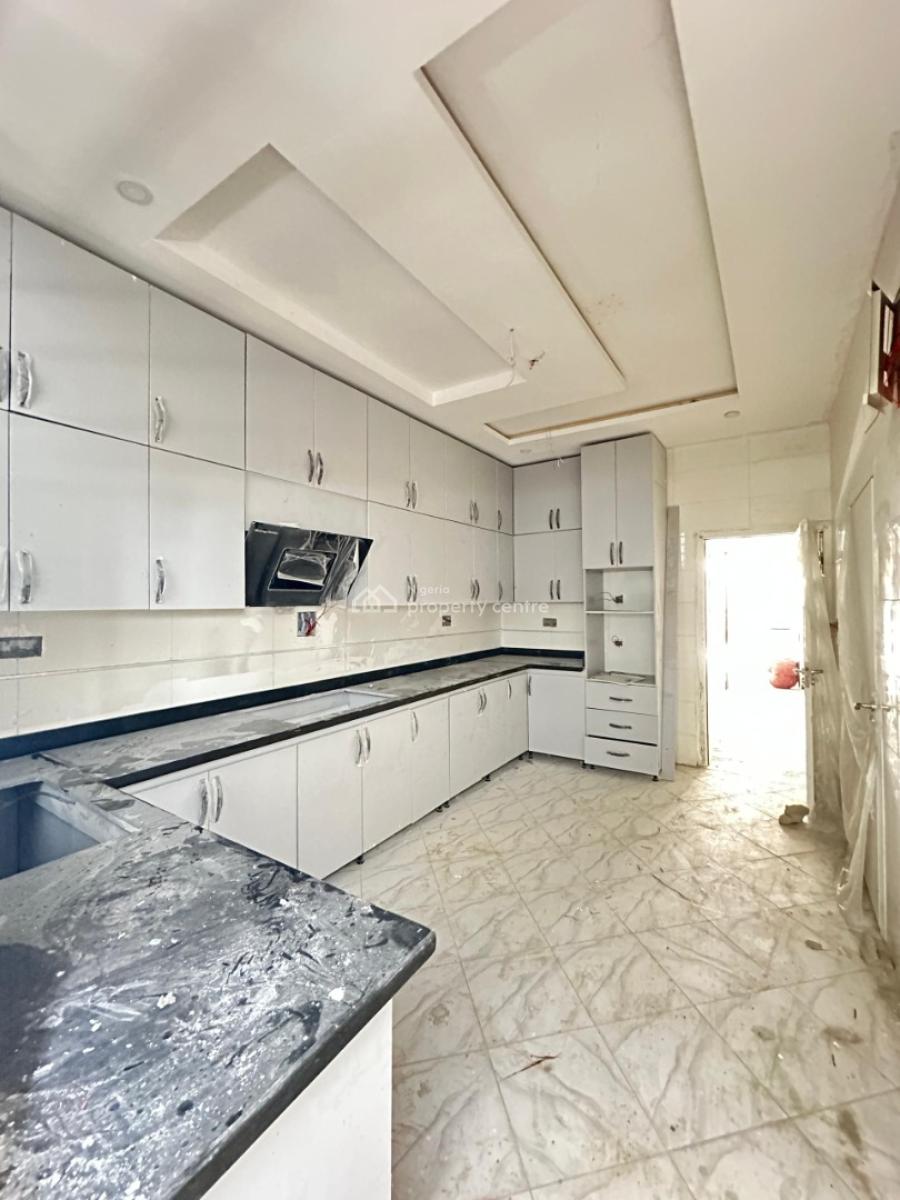Spacious Luxury 3 Bedroom Terrace Duplex with Bq, Vgc, Lekki, Lagos, Terraced Duplex for Sale