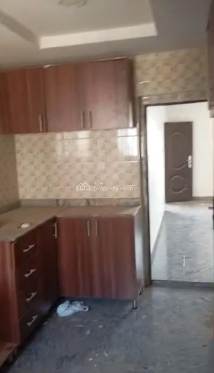 Distress Bedroom Flat. 2nd Floor. Tarred Rd, Lifecamp Main By Godap, Life Camp, Abuja, Block of Flats for Sale