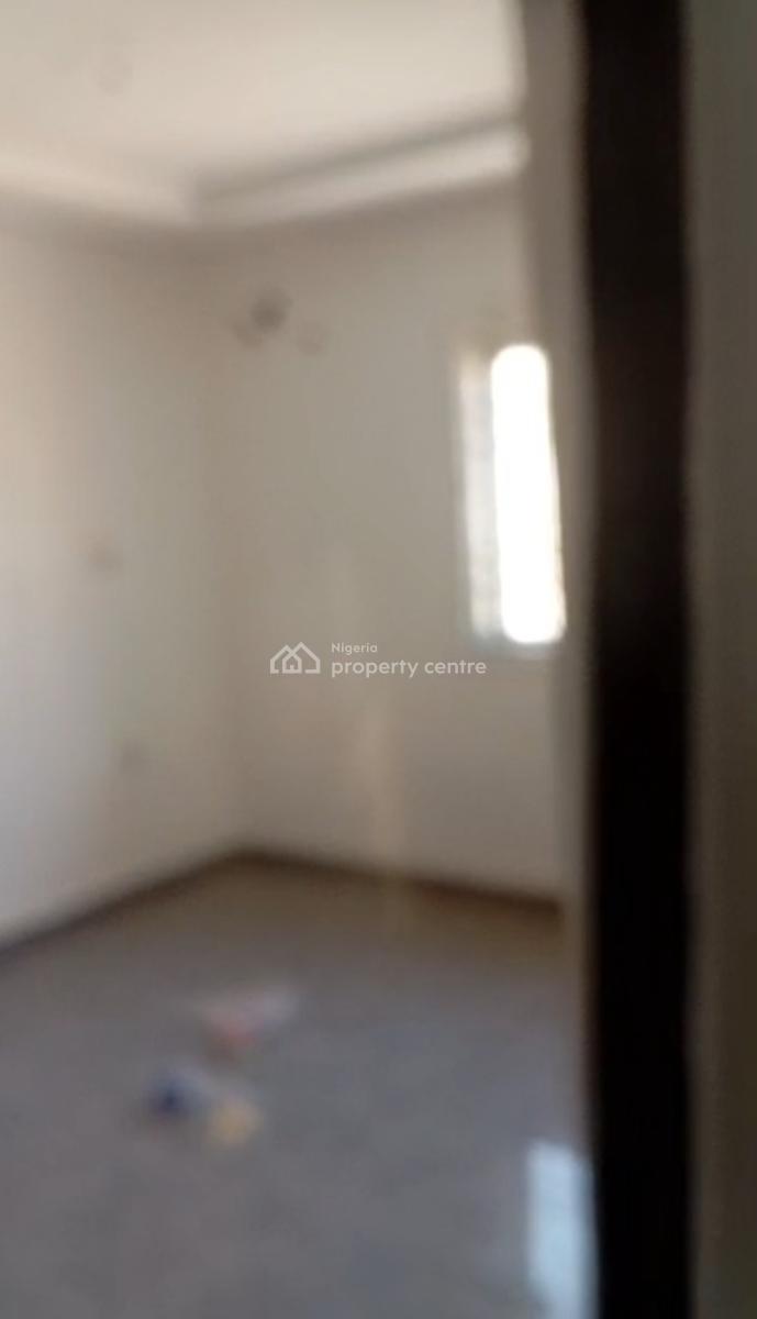Distress Bedroom Flat. 2nd Floor. Tarred Rd, Lifecamp Main By Godap, Life Camp, Abuja, Block of Flats for Sale