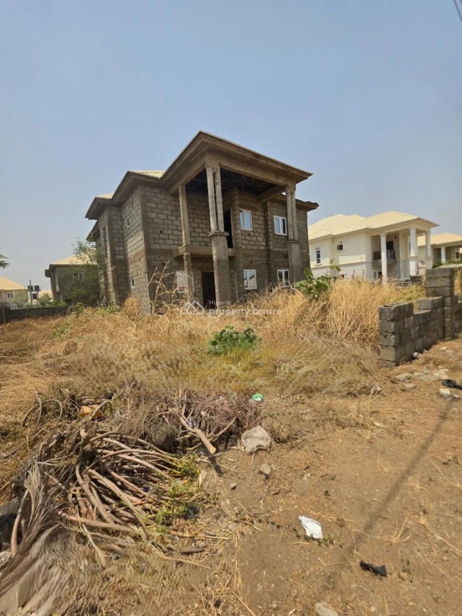 Luxury 4 Bedroom Duplex Cacas with Excellent Facilities in Lugbe -abuj, Lugbe District. Abuja - Nigeria., Sabon Lugbe, Lugbe District, Abuja, Detached Duplex for Sale