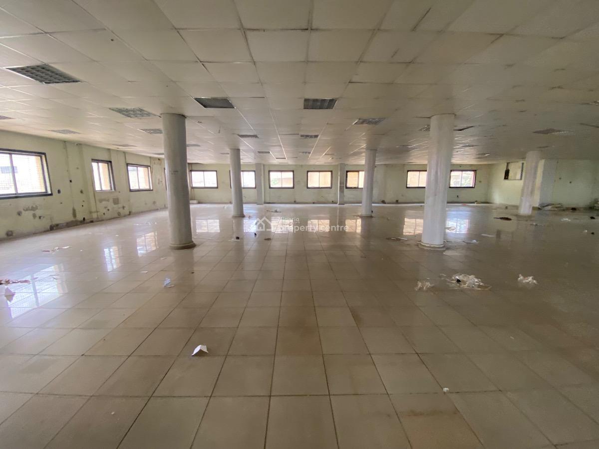 650sqm Open Office / Warehouse, Off Agindingbi Ikeja Lagos, Ikeja, Lagos, Office Space for Rent