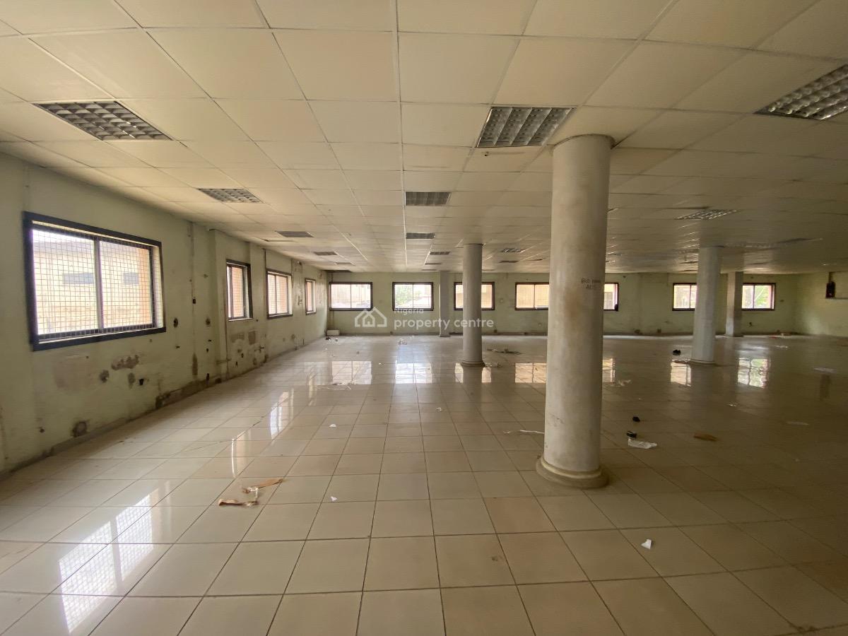 650sqm Open Office / Warehouse, Off Agindingbi Ikeja Lagos, Ikeja, Lagos, Office Space for Rent