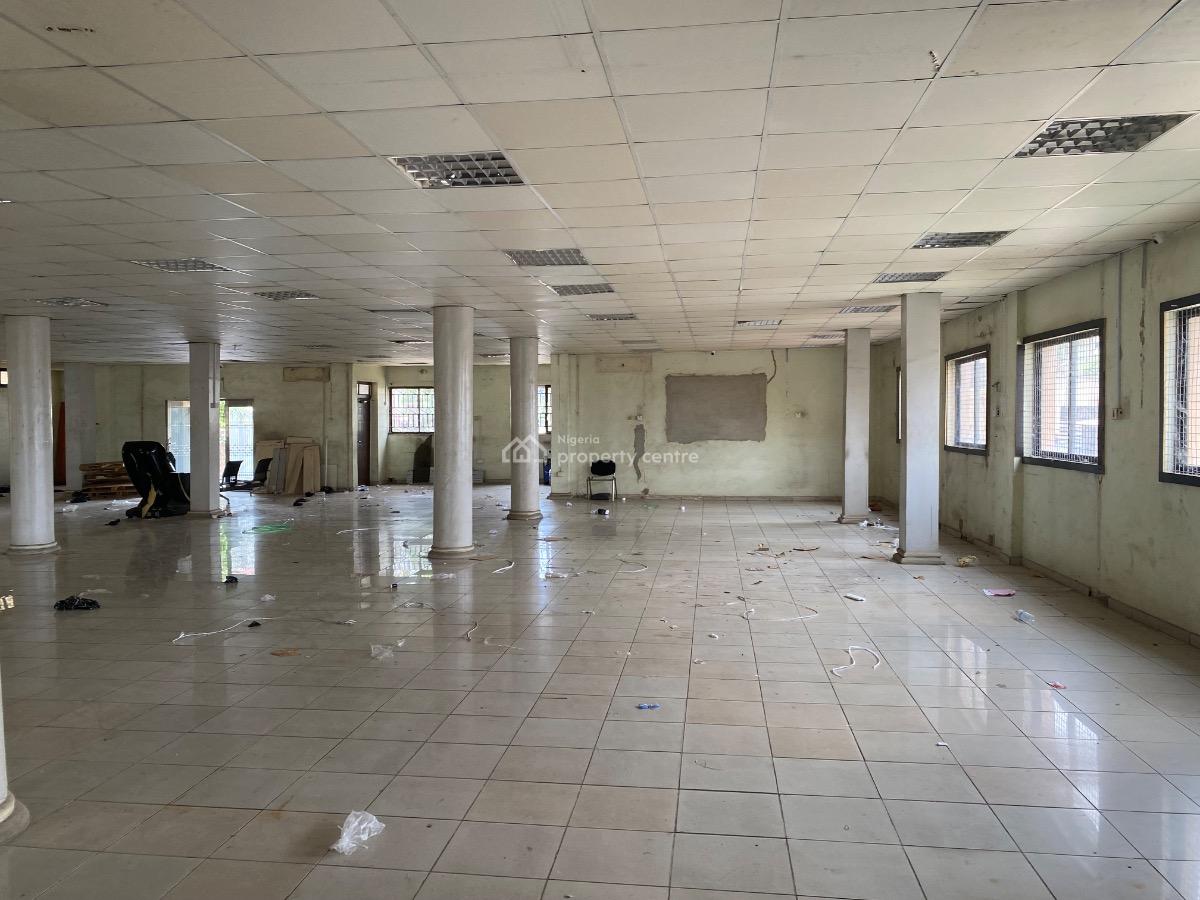 650sqm Open Office / Warehouse, Off Agindingbi Ikeja Lagos, Ikeja, Lagos, Office Space for Rent
