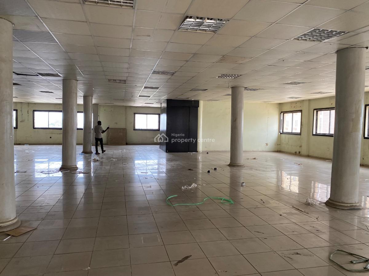 650sqm Open Office / Warehouse, Off Agindingbi Ikeja Lagos, Ikeja, Lagos, Office Space for Rent