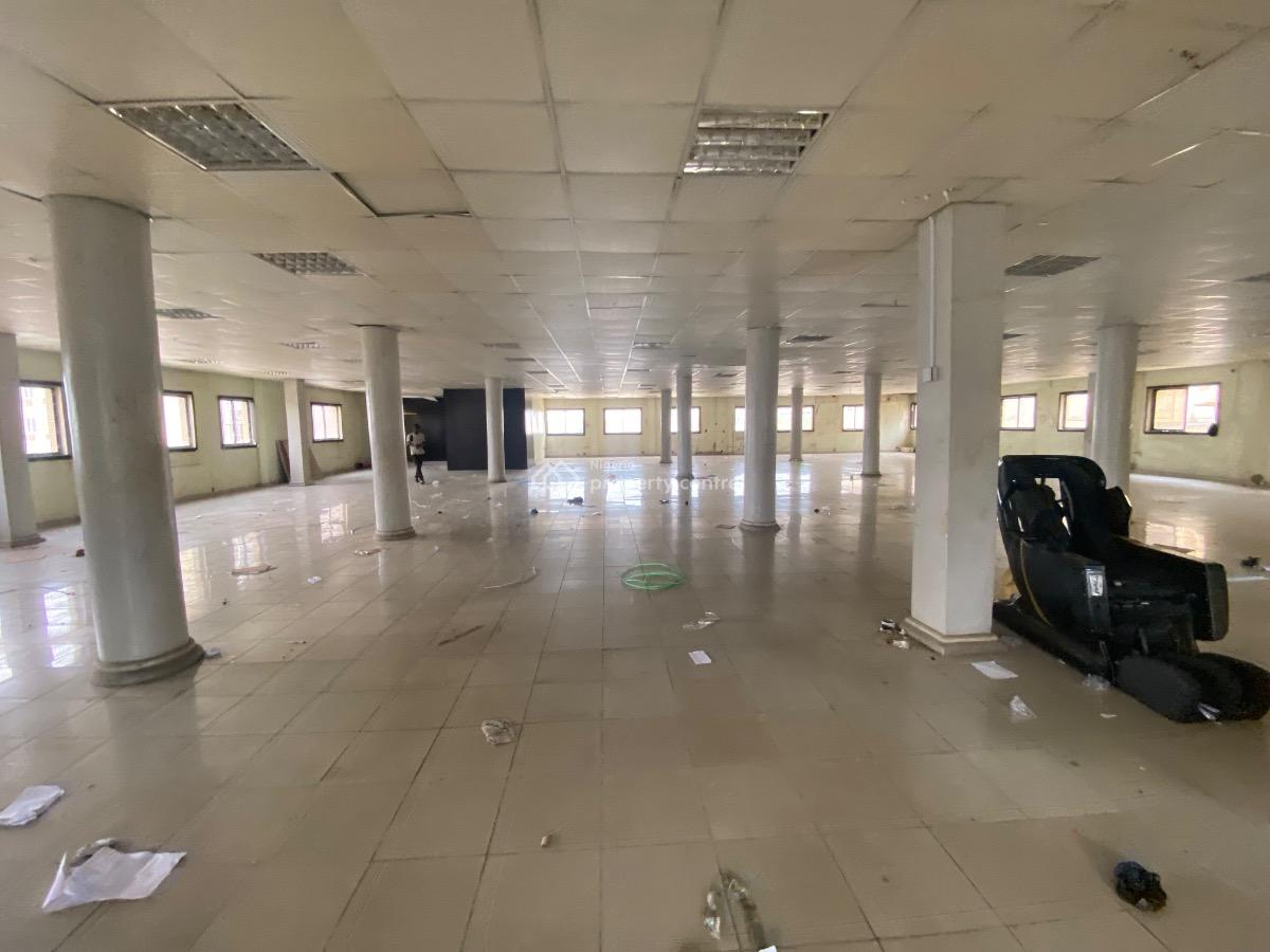 650sqm Open Office / Warehouse, Off Agindingbi Ikeja Lagos, Ikeja, Lagos, Office Space for Rent