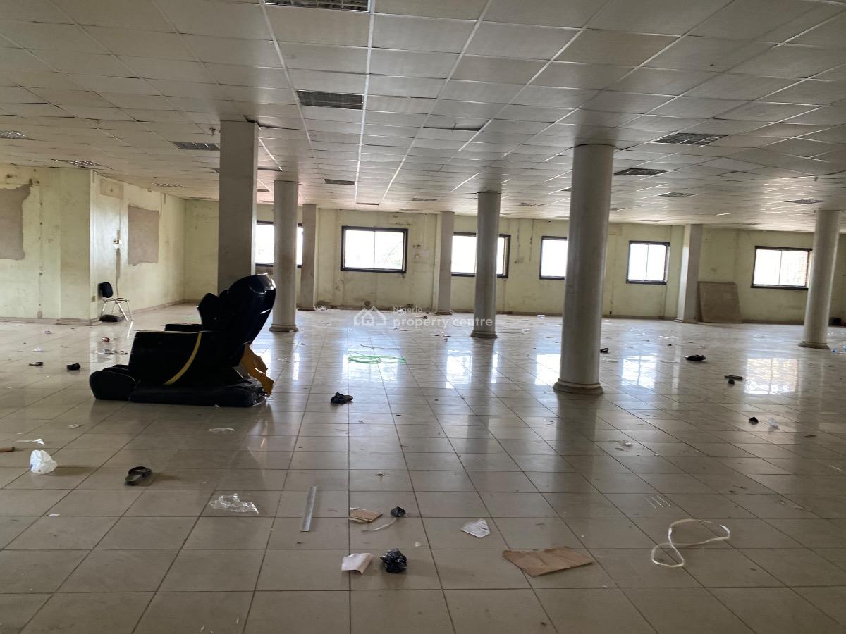 650sqm Open Office / Warehouse, Off Agindingbi Ikeja Lagos, Ikeja, Lagos, Office Space for Rent
