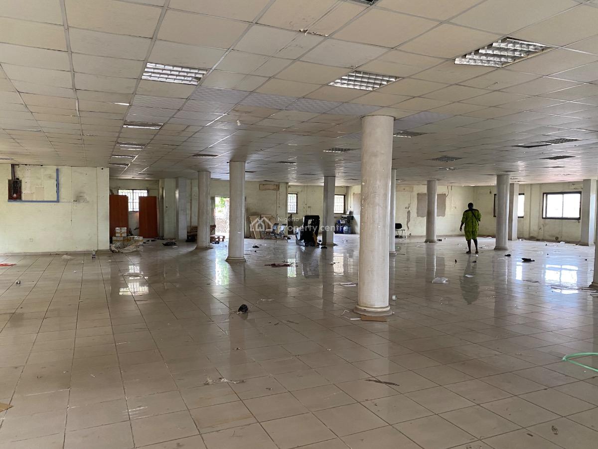 650sqm Open Office / Warehouse, Off Agindingbi Ikeja Lagos, Ikeja, Lagos, Office Space for Rent