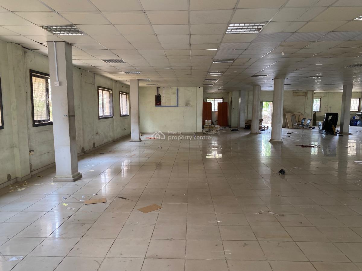 650sqm Open Office / Warehouse, Off Agindingbi Ikeja Lagos, Ikeja, Lagos, Office Space for Rent