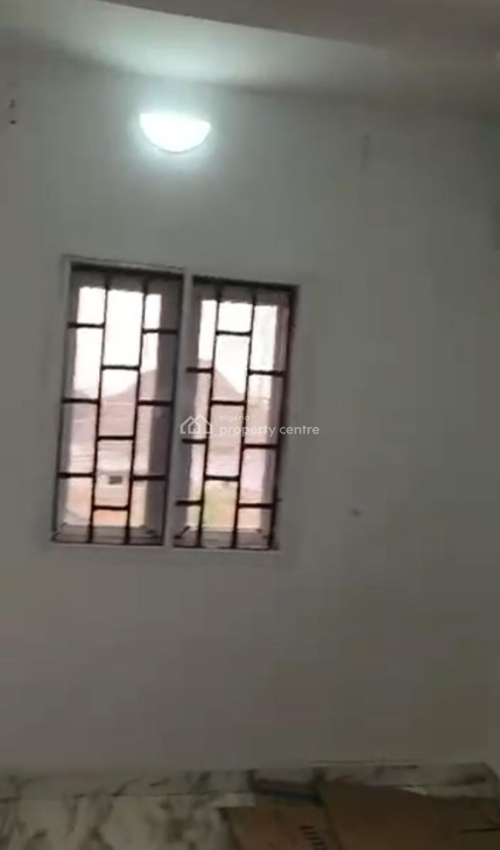 Clean 1bedroom Flat, with,ac,inverter and ,gas Cooker. 2toilet, By 3rd Avenue ( Gwarimpa Main, Tarred Rd, Gwarinpa, Abuja, Flat / Apartment for Rent
