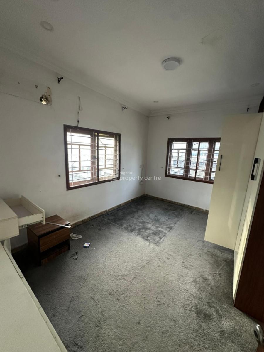 2-bedroom Apartment, Ologolo, Lekki, Lagos, Flat / Apartment for Rent