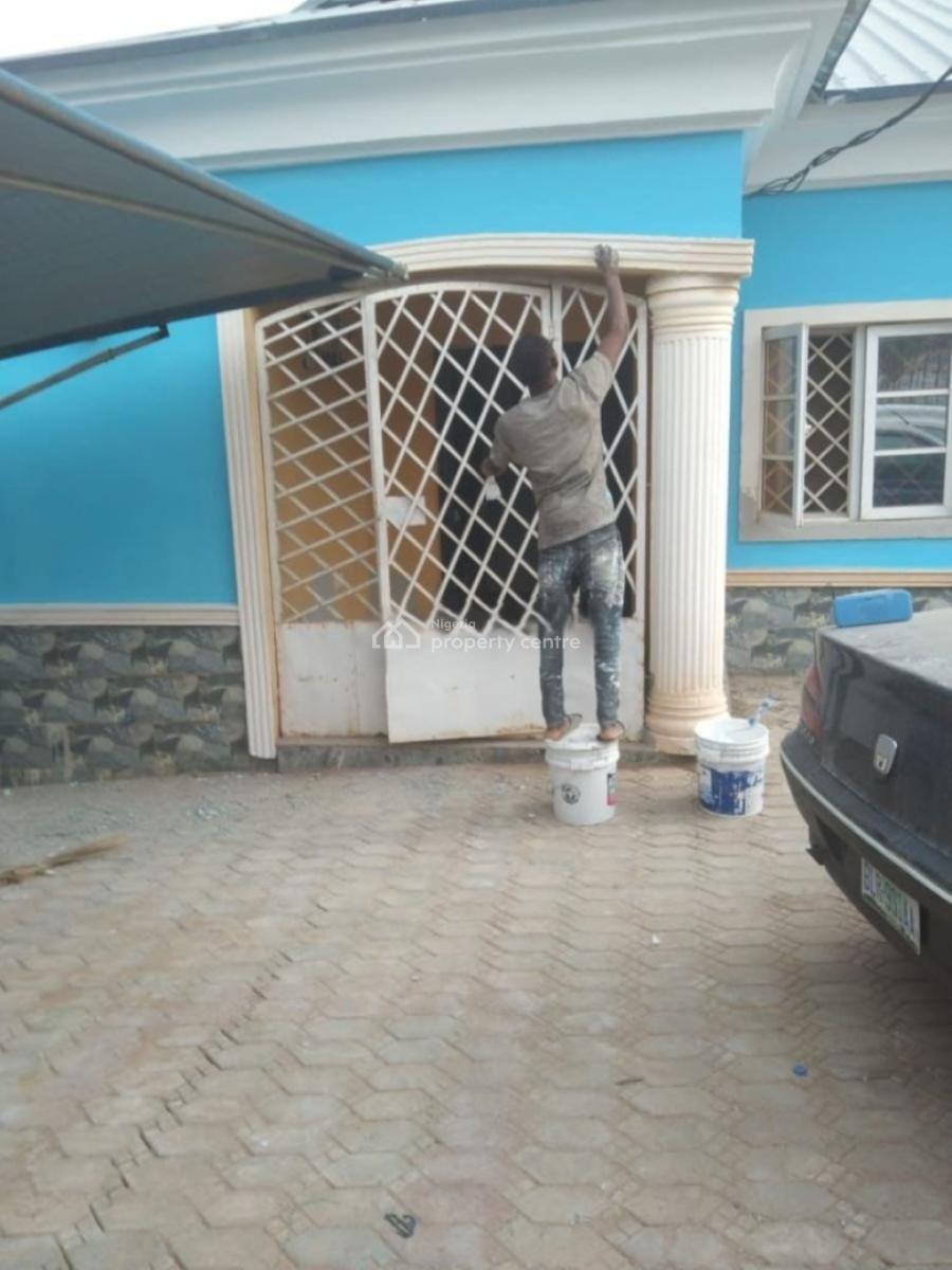 Luxury 3 Bedroom Bungalow with Excellent Facilities in Lugbe -abuja, Lugbe District. Abuja - Nigeria., Lugbe District, Abuja, Detached Bungalow for Sale