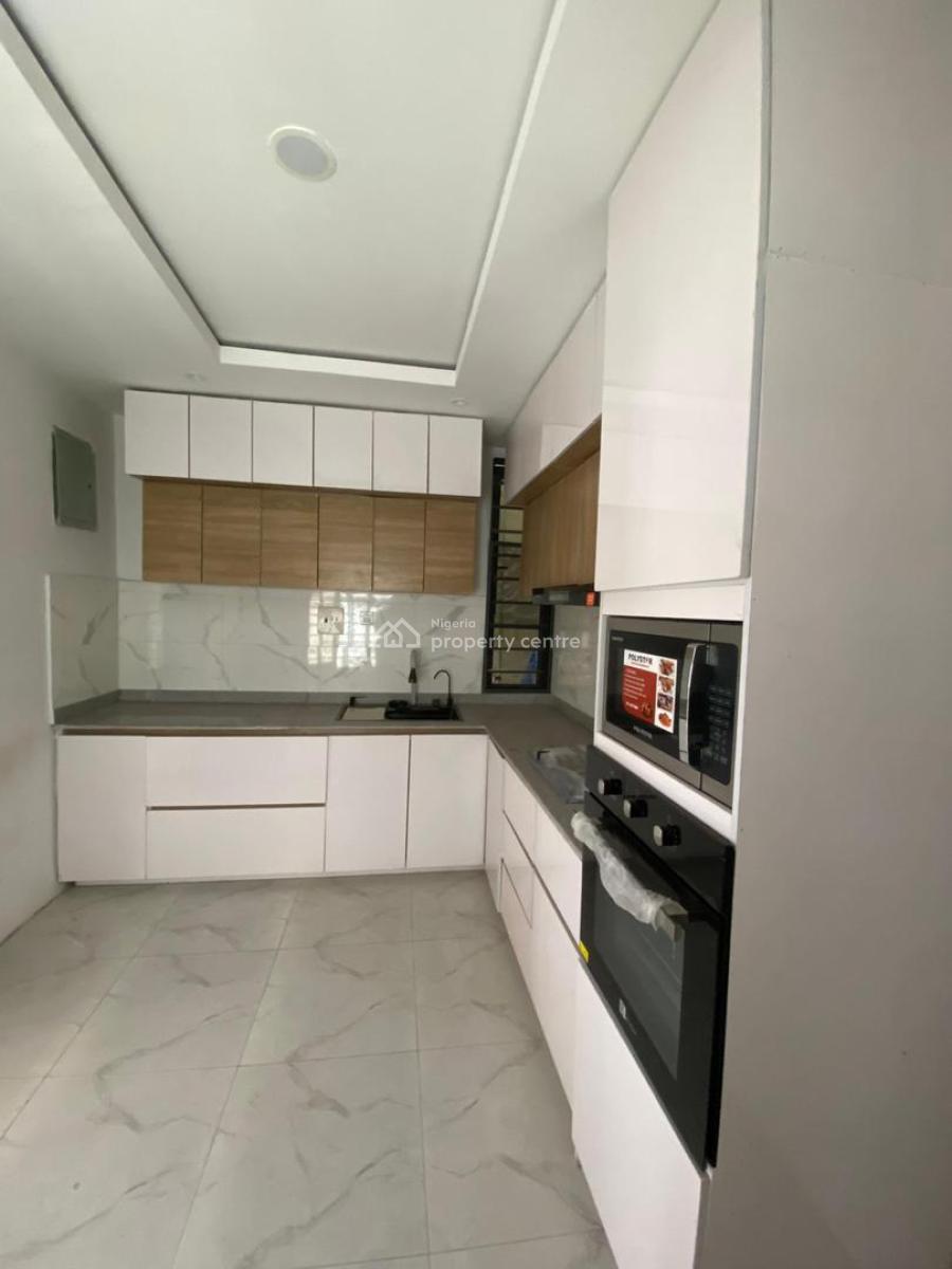 Stunning 4bedroom Duplex with a Bq, Ologolo, Lekki, Lagos, Detached Duplex for Sale