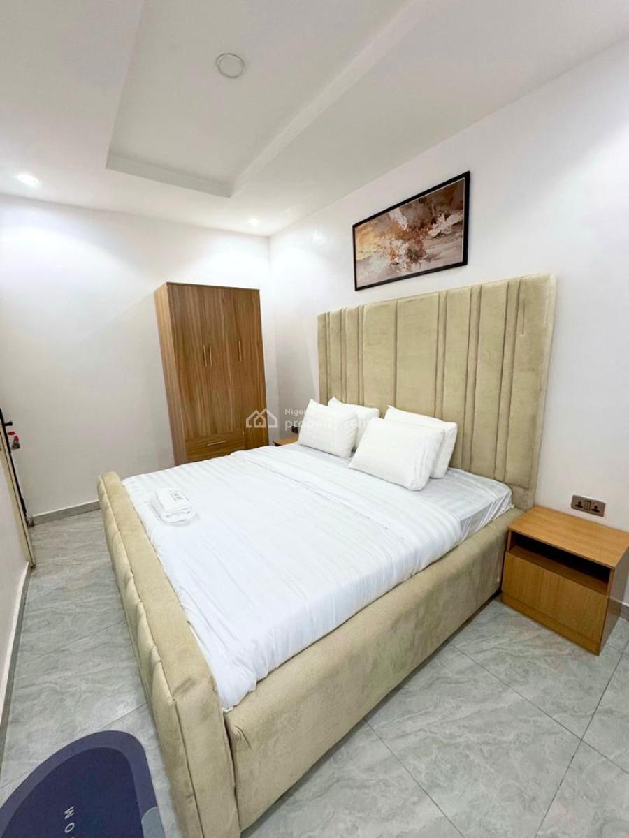 Executive 2 Bedroom Airbnb in Surulere with Lounge & Game Area, Kilo Surulere, Alaka, Surulere, Lagos, Flat / Apartment Short Let