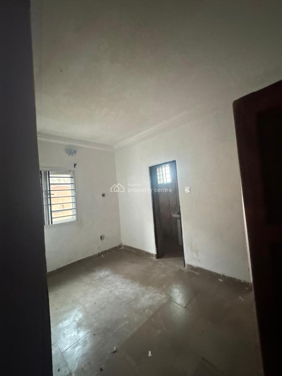 Lovely 3bedroom Flat at Magodo Gra Phase 1, Magodo Gra Phase 1, Gra Phase 1, Magodo, Lagos, Flat / Apartment for Rent