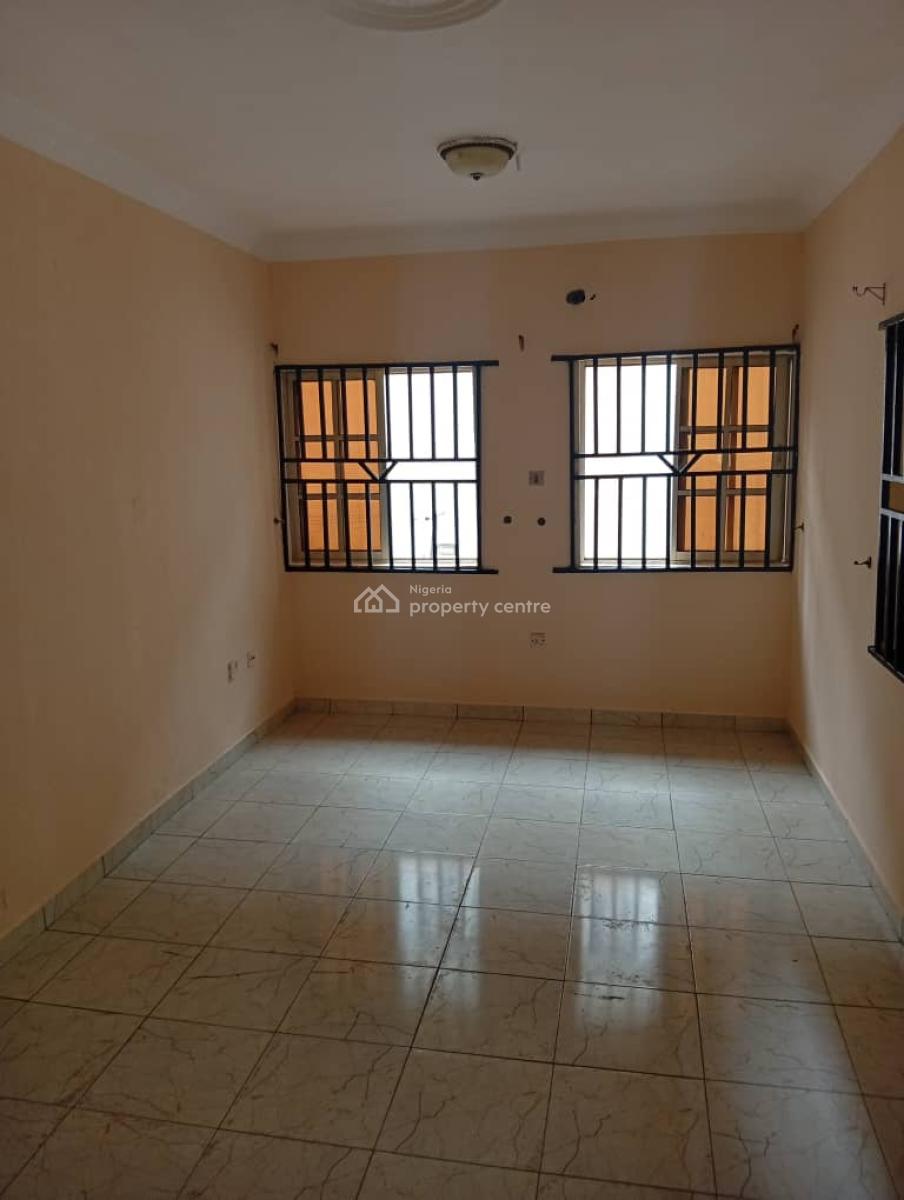 3 Bedroom Duplex at Abiodun Bero Avenue, Magodo Phase 1., Magodo Phase 1, Gra Phase 1, Magodo, Lagos, Flat / Apartment for Rent