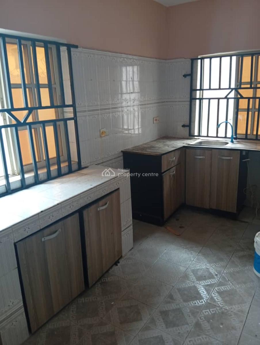3 Bedroom Duplex at Abiodun Bero Avenue, Magodo Phase 1., Magodo Phase 1, Gra Phase 1, Magodo, Lagos, Flat / Apartment for Rent