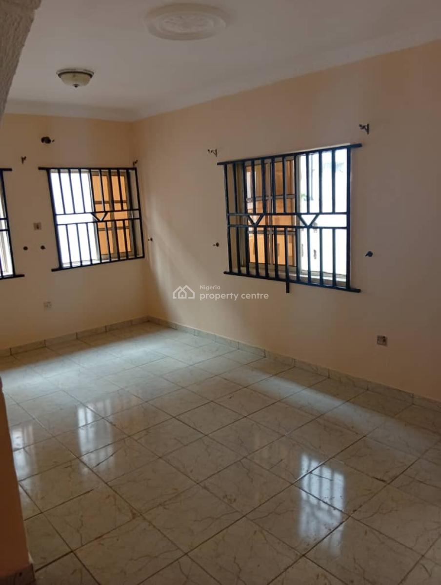 3 Bedroom Duplex at Abiodun Bero Avenue, Magodo Phase 1., Magodo Phase 1, Gra Phase 1, Magodo, Lagos, Flat / Apartment for Rent