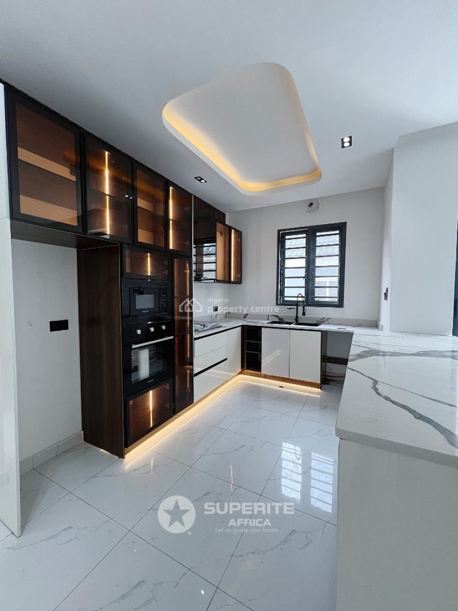Luxury 2 Bedroom Apartment, Ilasan, Lekki, Lagos, Flat / Apartment for Sale