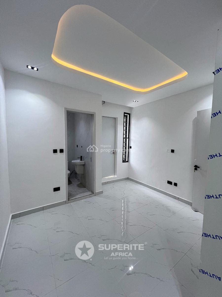 Luxury 2 Bedroom Apartment, Ilasan, Lekki, Lagos, Flat / Apartment for Sale