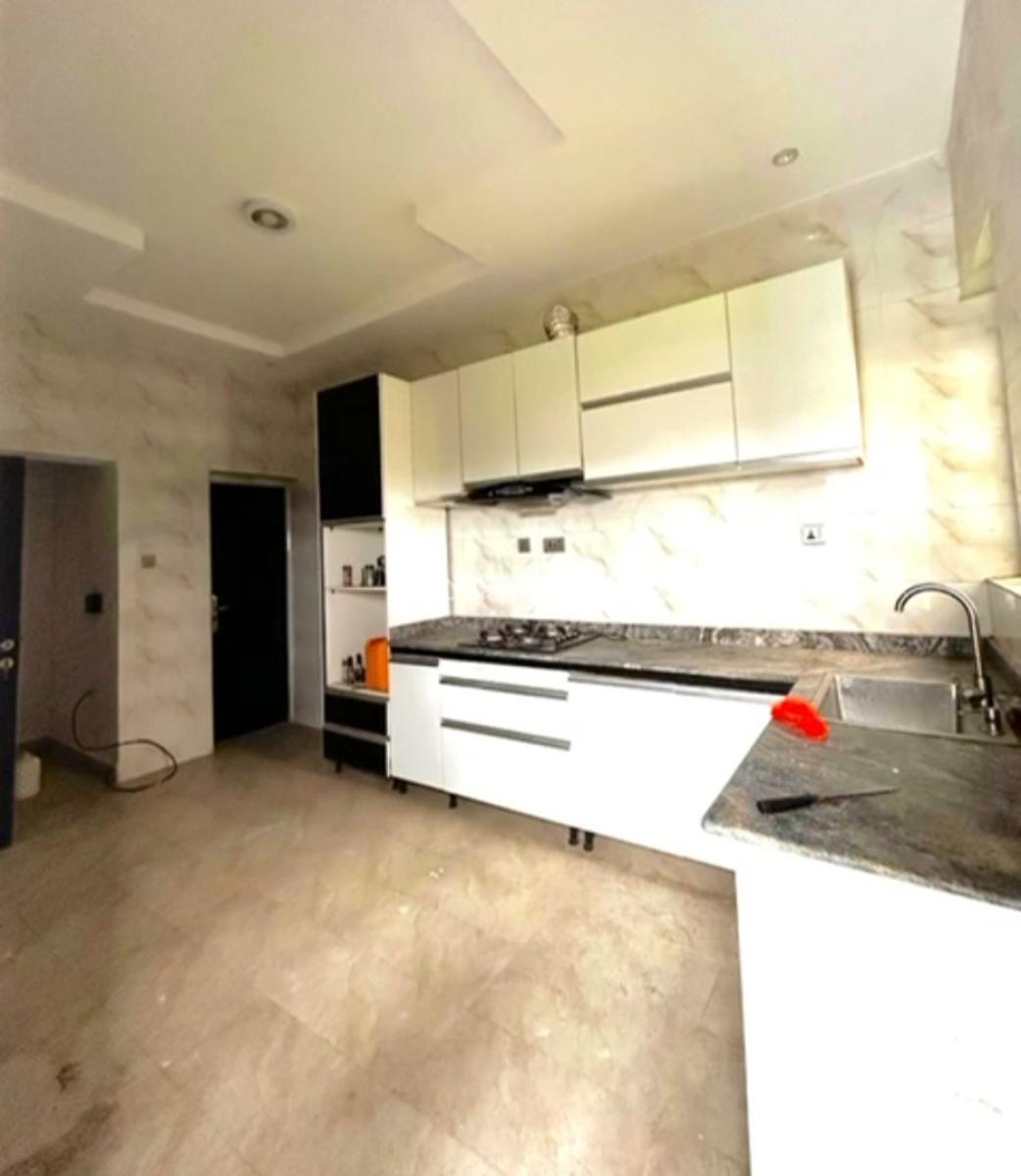2 Bedroom Apartment, Lekki Scheme 2, Lekki Peninsula, Ajah, Lagos, Flat / Apartment for Sale