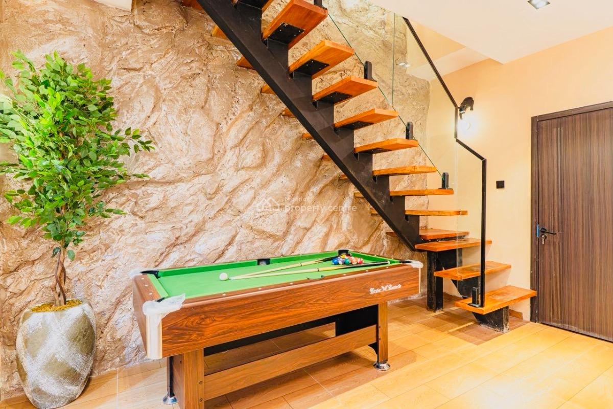 2bedrooms Maisonette with Swimming Pool and Elevator, Lekki Phase 1, Lekki, Lagos, Terraced Duplex for Sale