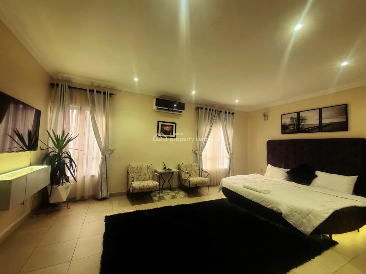 Lovely 4 Bedroom Duplex with Two Living Rooms & Snooker, Ikeja Gra, Ikeja, Lagos, Terraced Duplex Short Let