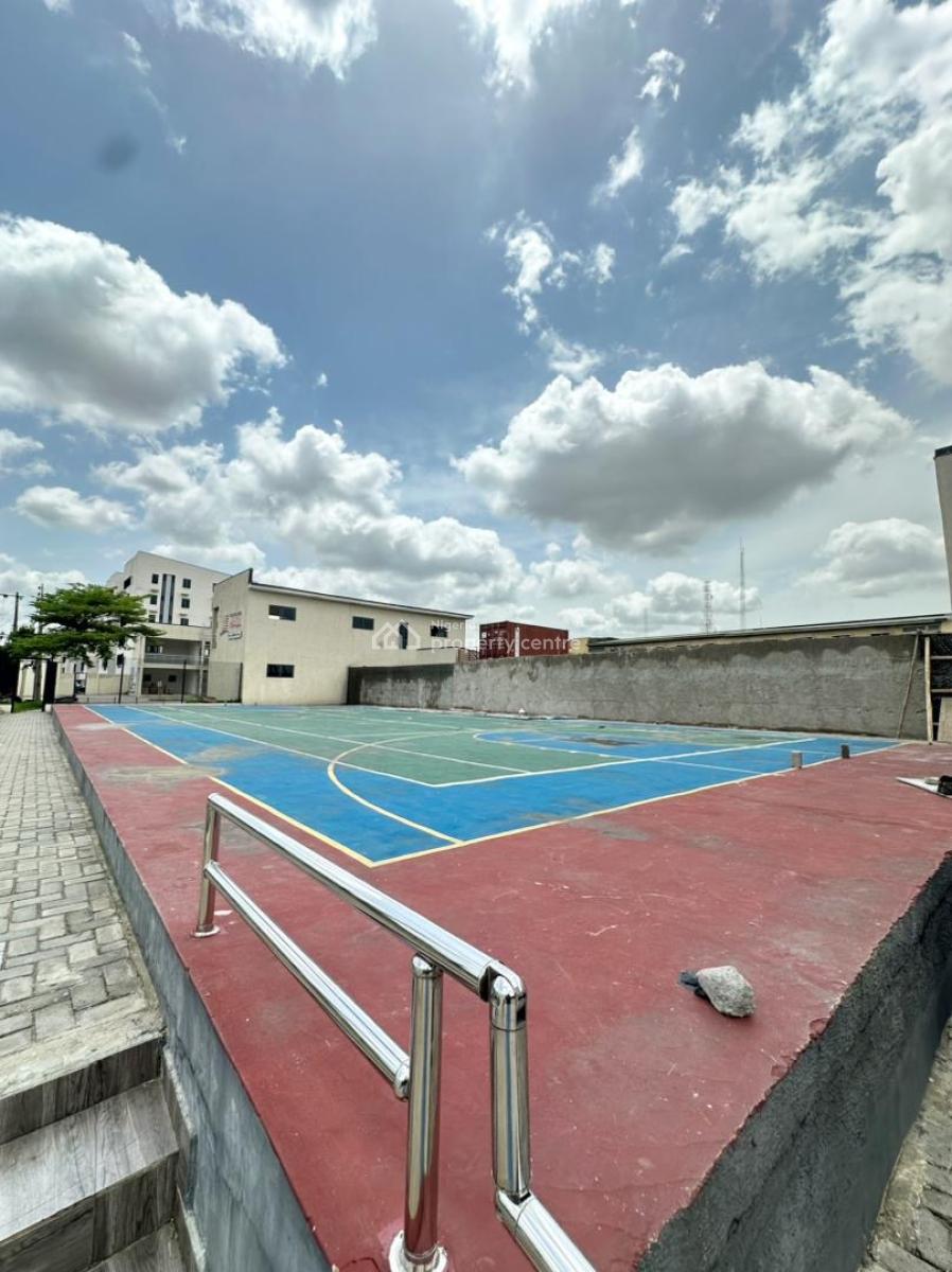 2 Bedroom Apartment, Surulere, Lagos, Block of Flats for Sale