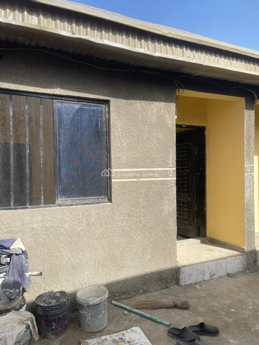 Newly Built Selfcon, Piwoyi, Lugbe District, Abuja, Self Contain (single Rooms) for Rent