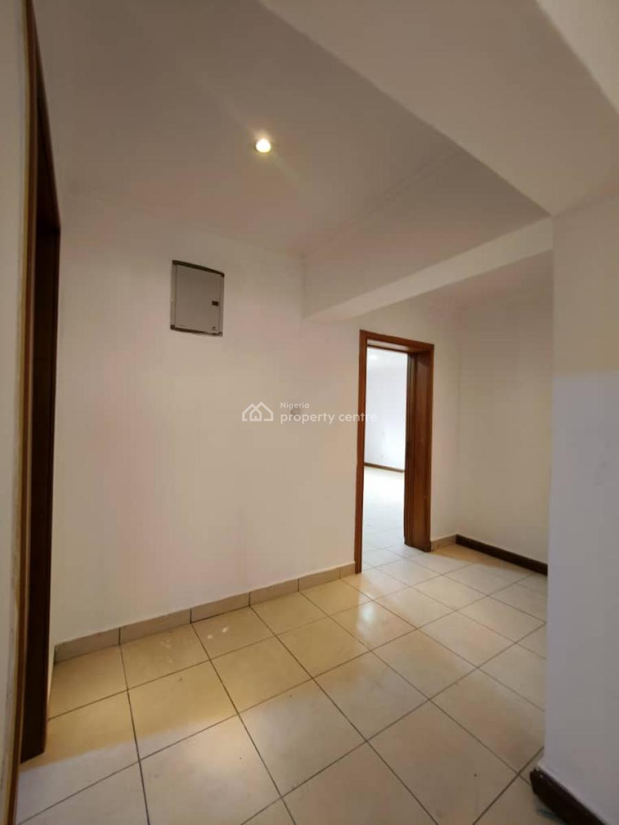 Luxury 4bedroom Maisonette Penthouse, Lekki Phase1 Lagos, Lekki, Lagos, Flat / Apartment for Rent